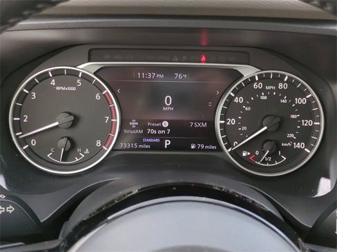 Used 2021 Nissan Rogue SV w/ Premium Package image 27