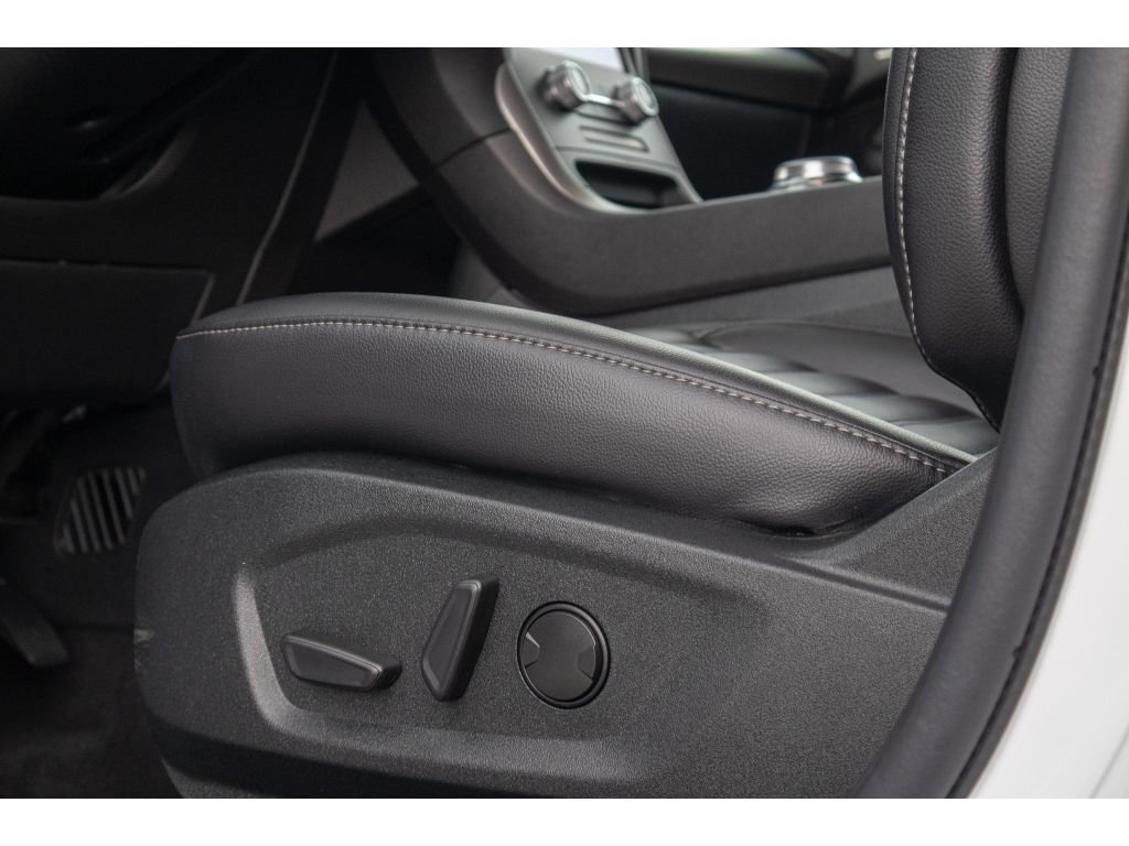 Used 2022 Ford Edge SEL w/ Convenience Package AWD/4WD image 16