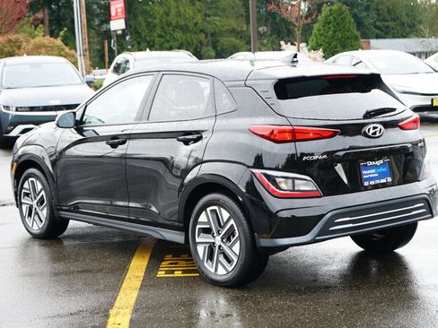 Certified 2023 Hyundai Kona SE image 9