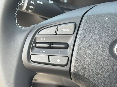 New 2026 Hyundai Venue SEL FWD image 24