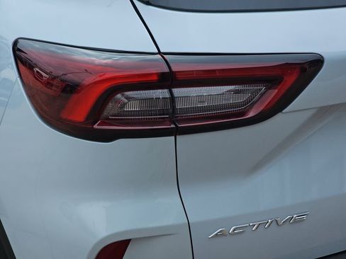 New 2025 Ford Escape Active image 39