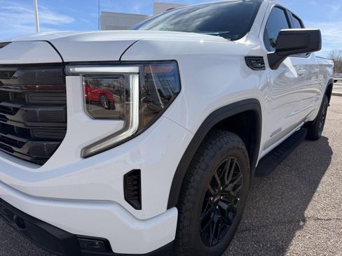 Used 2025 GMC Sierra 1500 Elevation w/ Preferred Package image 13