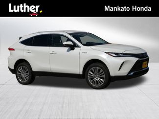 Used 2021 Toyota Venza XLE image 1