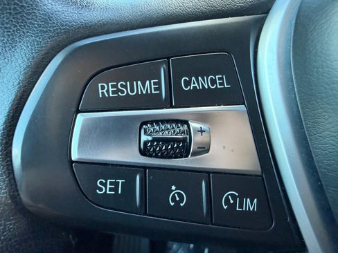 Used 2023 BMW X5 xDrive45e image 11