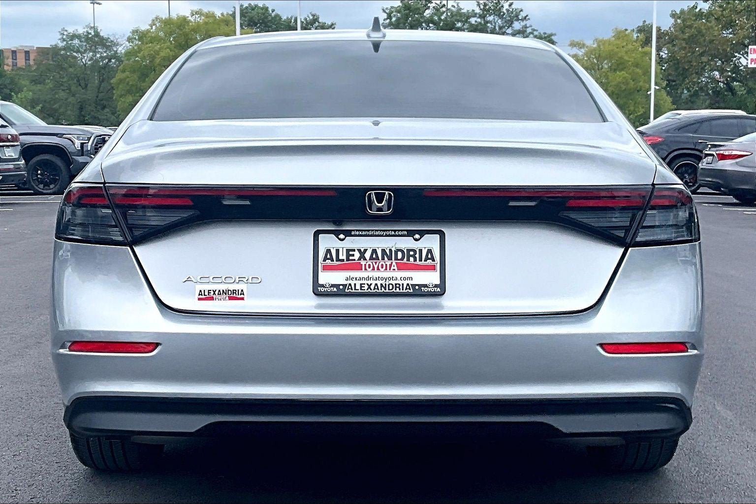 Used 2024 Honda Accord LX image 4