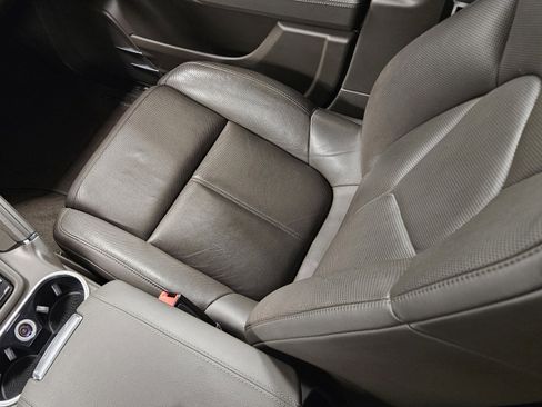 Used 2018 Porsche Cayenne Platinum Edition image 15