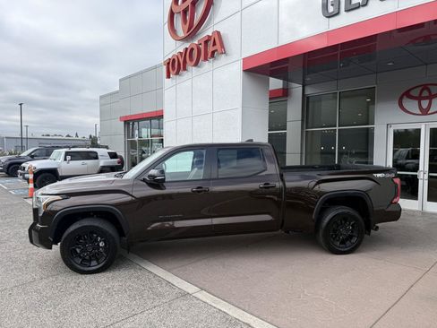 Certified 2025 Toyota Tundra Limited w/ TRD Off-Road Package AWD/4WD image 5