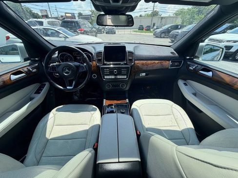 Used 2017 Mercedes-Benz GLS 450 4MATIC image 21