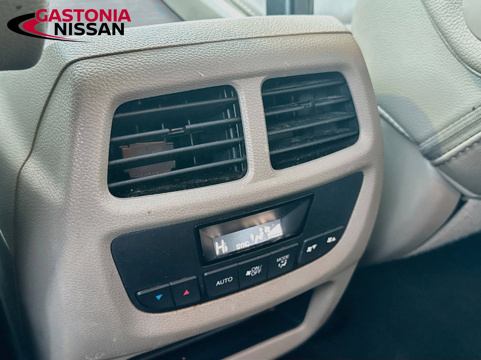 Used 2017 Honda Pilot EX-L image 34