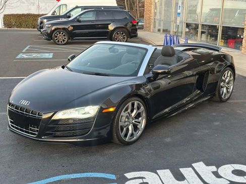 Used 2011 Audi R8 V10 image 9