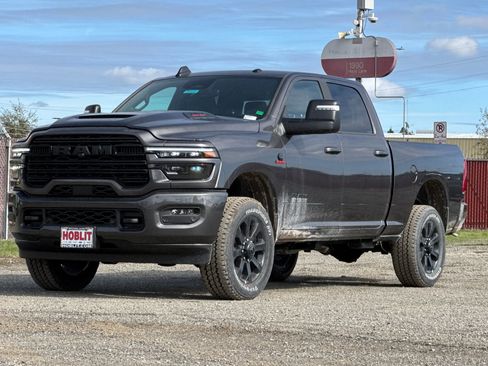 New 2026 RAM 2500 Laramie w/ Night Edition image 7