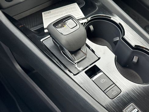 New 2026 Nissan Rogue SV FWD image 31