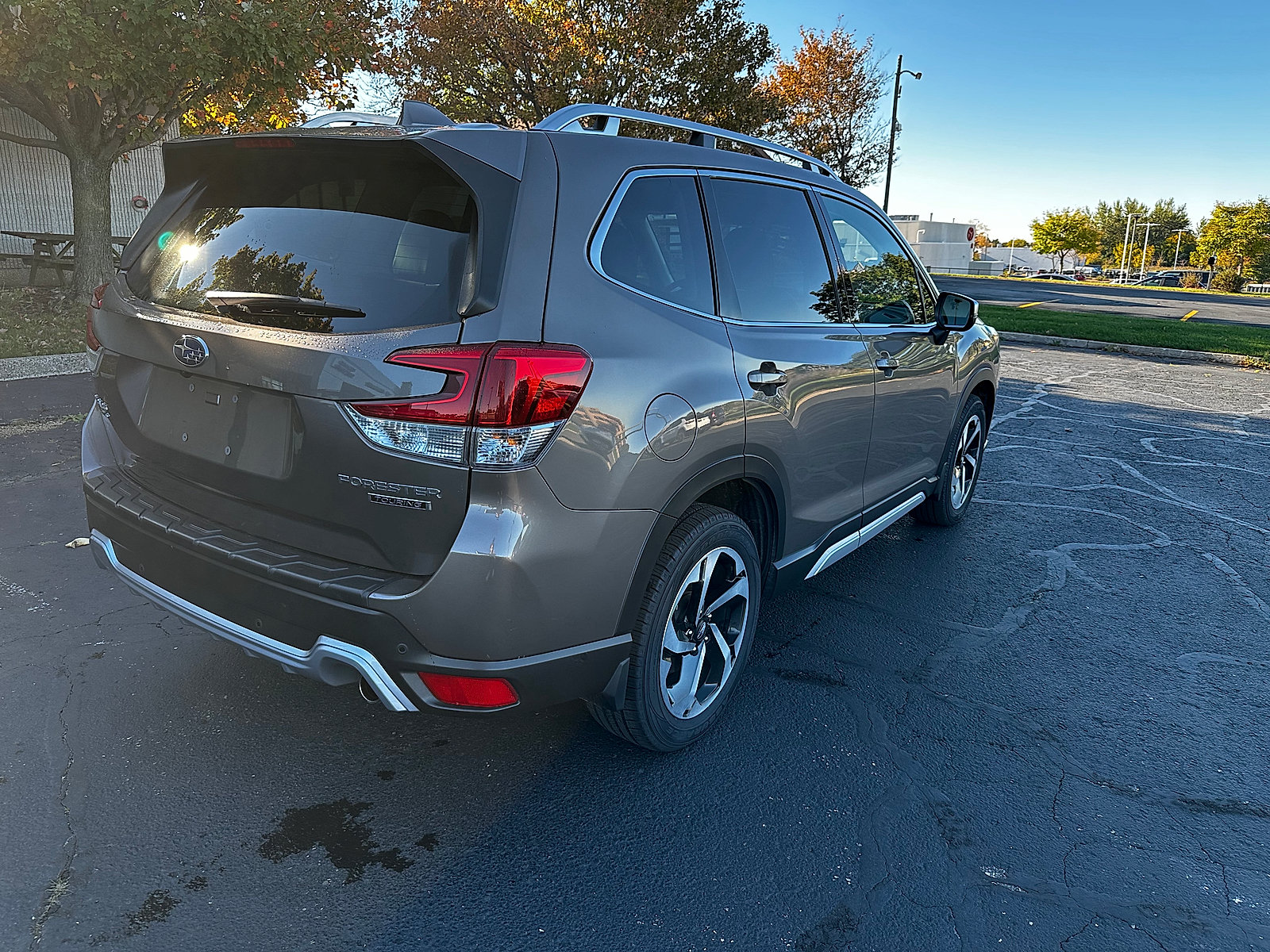 Certified 2023 Subaru Forester Touring AWD/4WD image 3