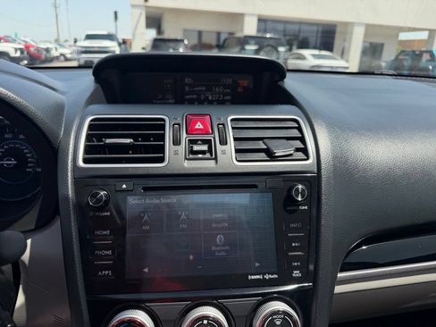 Used 2017 Subaru Forester 2.5i Limited w/ Popular Package #2 AWD/4WD image 28