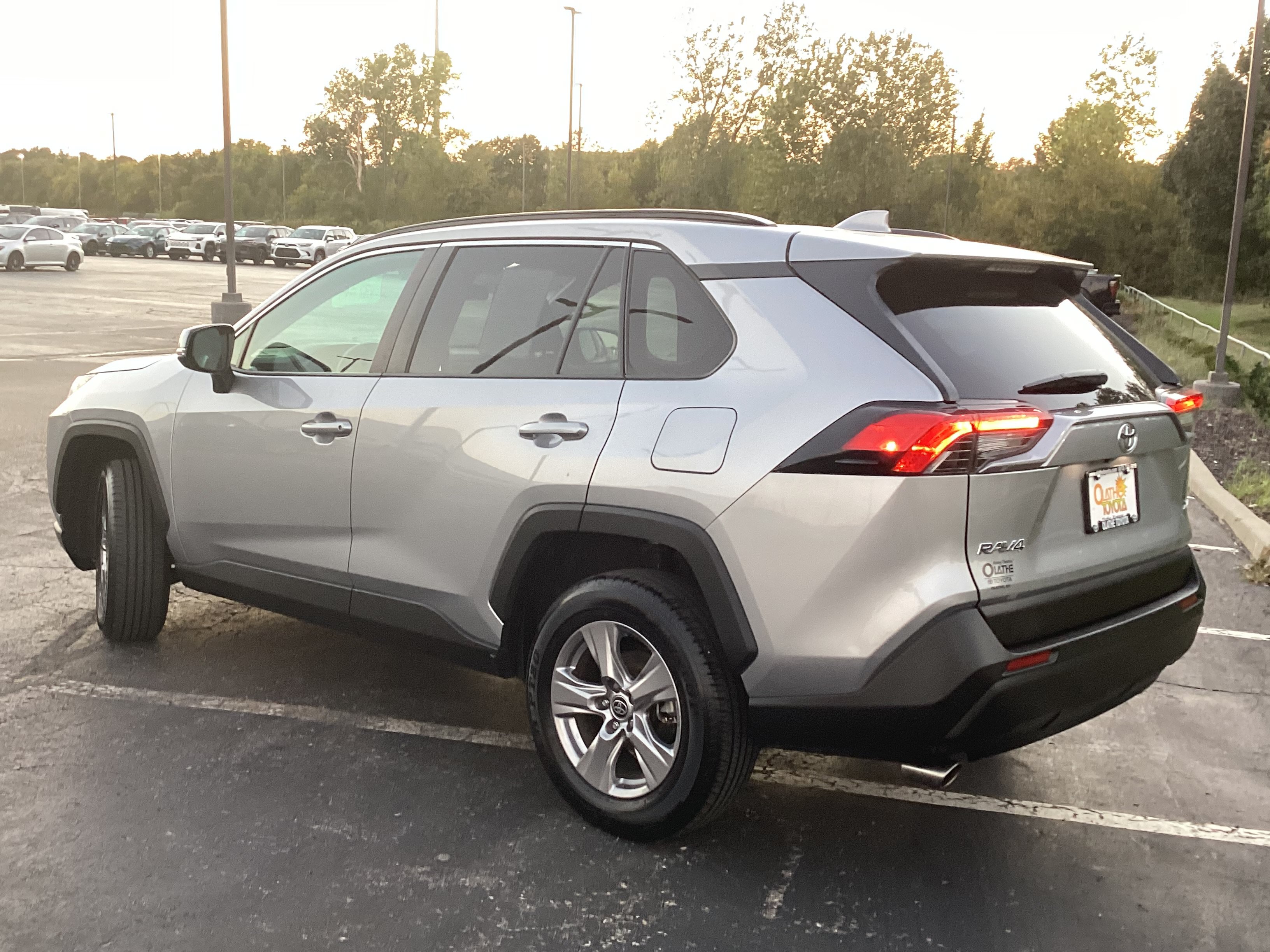 Certified 2025 Toyota RAV4 XLE FWD image 17