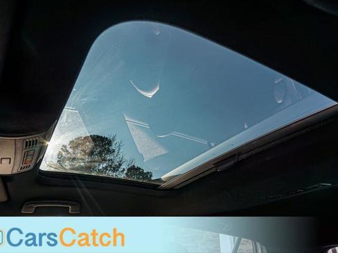 Used 2021 Volkswagen GTI SE image 22