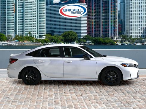 New 2025 Honda Civic Sport image 4