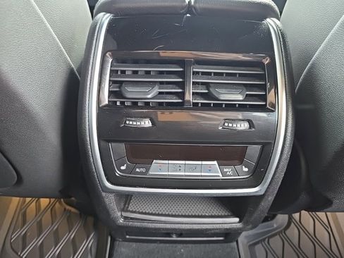 Used 2019 BMW X5 xDrive40i w/ Premium Package 2 image 30