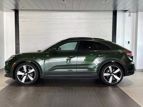 Certified 2024 Porsche Macan 4 Electric AWD/4WD image 2