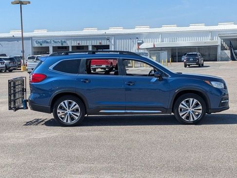 Used 2021 Subaru Ascent Limited w/ Technology Package image 4