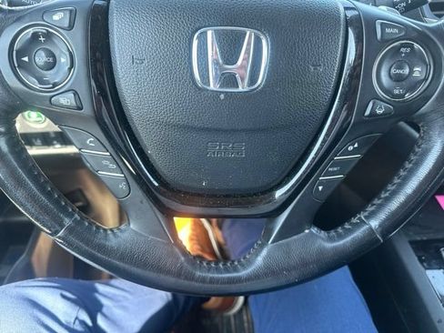 Used 2016 Honda Pilot Elite image 15