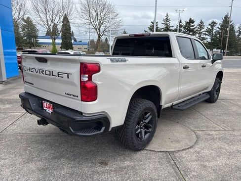 New 2026 Chevrolet Silverado 1500 Custom Trail Boss w/ Dark Appearance Package image 10