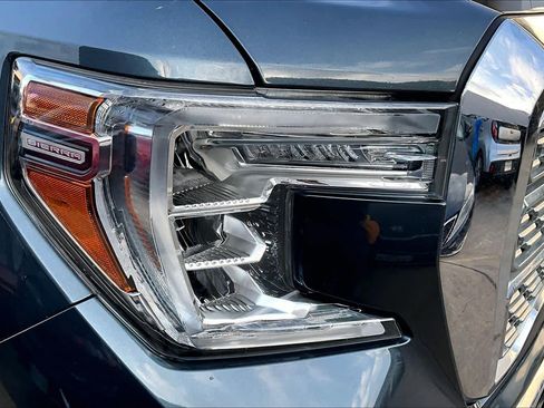 Used 2019 GMC Sierra 1500 SLT RWD image 26