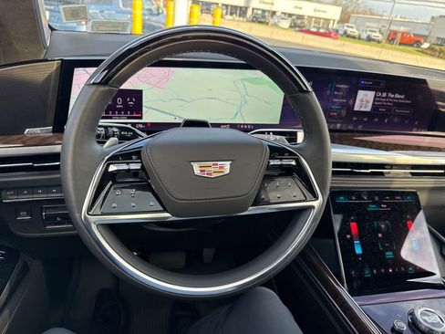 Used 2025 Cadillac Escalade Sport Platinum w/ LPO, Floor Liner Package image 62