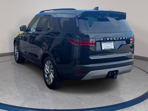 New 2026 Land Rover Discovery S image 7