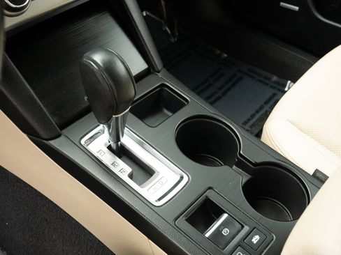 Used 2015 Subaru Outback 2.5i Limited image 18