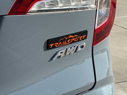 Used 2022 Honda Pilot TrailSport image 12