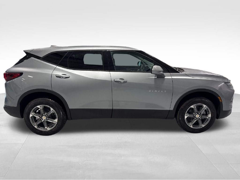New 2026 Chevrolet Blazer LT FWD image 48