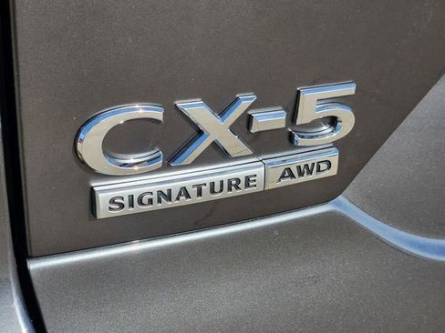 New 2025 MAZDA CX-5 Signature image 16