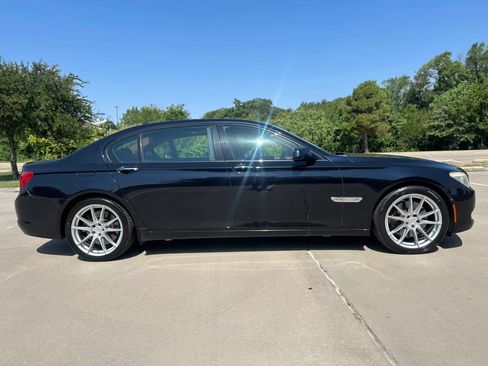 Used 2012 BMW 750Li xDrive AWD/4WD image 4