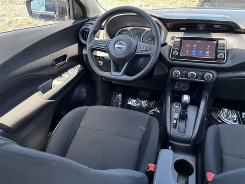 New 2025 Nissan Kicks Play S FWD image 14