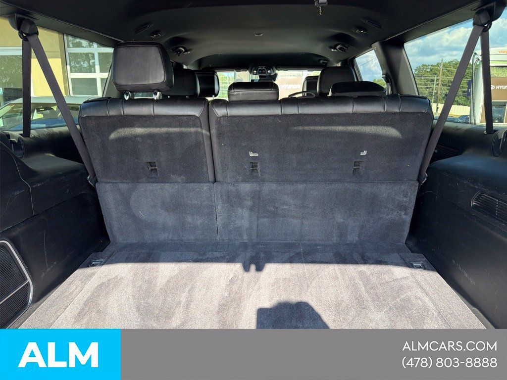 Used 2024 Jeep Wagoneer L Series II w/ Flexible Seating Group AWD/4WD image 10