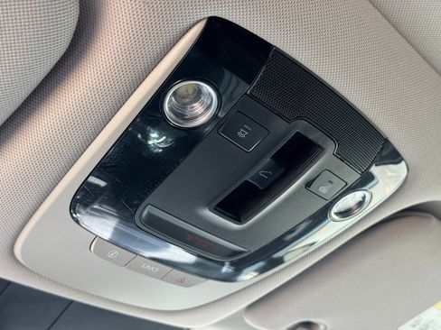 Used 2022 Kia Sorento S w/ Panoramic Sunroof Package AWD/4WD image 31