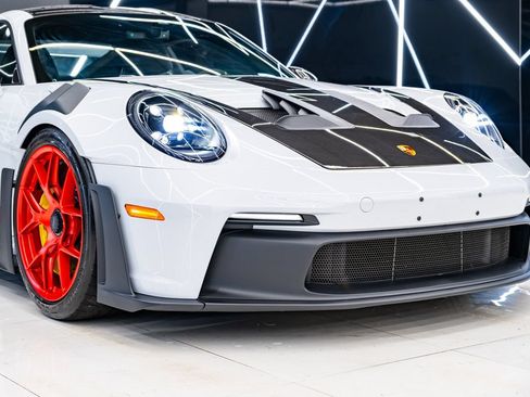 Used 2024 Porsche 911 GT3 RS RWD image 4