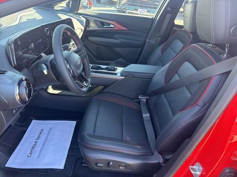 New 2025 Chevrolet Equinox EV RS image 11