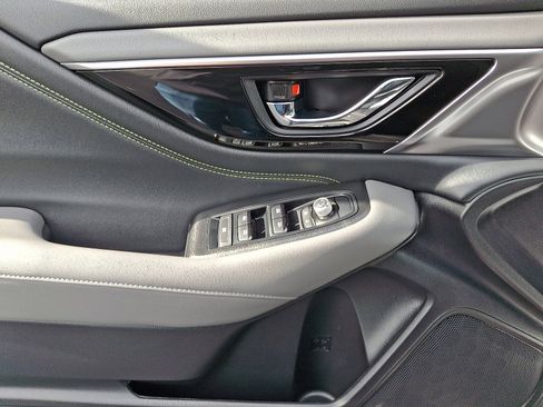 Certified 2025 Subaru Outback Onyx Edition XT image 13