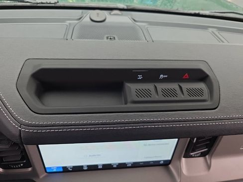 New 2025 Ford Bronco Outer Banks image 17