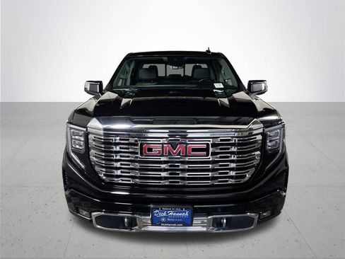 Used 2022 GMC Sierra 1500 Denali w/ Denali Reserve Package image 3