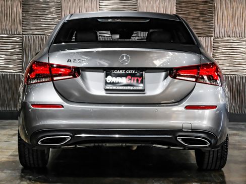 Used 2019 Mercedes-Benz A 220 w/ Driver Assistance Package image 15