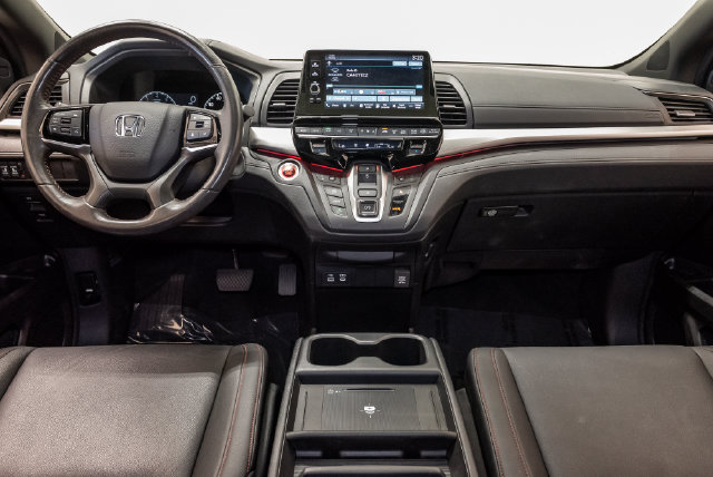 Used 2025 Honda Odyssey Sport-L image 34