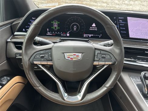 Used 2021 Cadillac Escalade Sport w/ Driver Assist Tech Package image 26