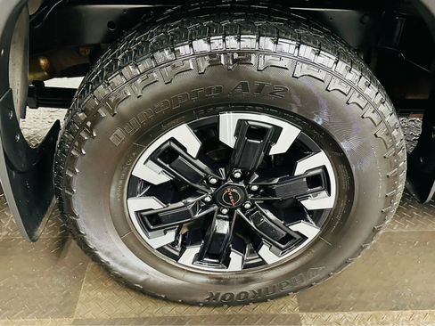 Used 2023 Nissan Frontier PRO-4X w/ Pro Convenience Package image 26