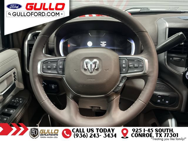 Used 2025 RAM 3500 Laramie AWD/4WD image 12