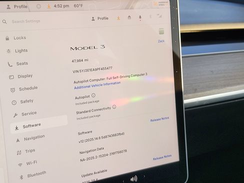 Used 2023 Tesla Model 3 Standard Range image 24