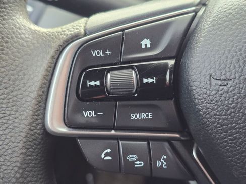 Used 2019 Honda Accord LX image 19