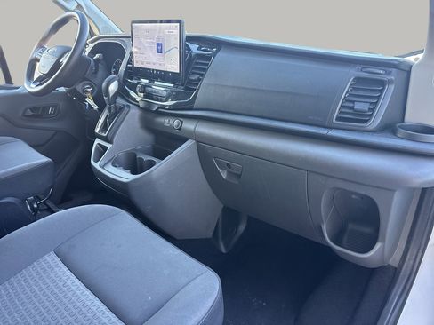 Used 2023 Ford Transit 350 XLT image 10